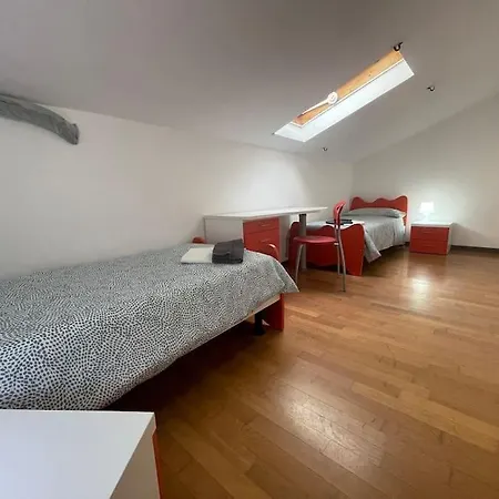 Riviera 1931 Casa Mansarda Финале Лигуре